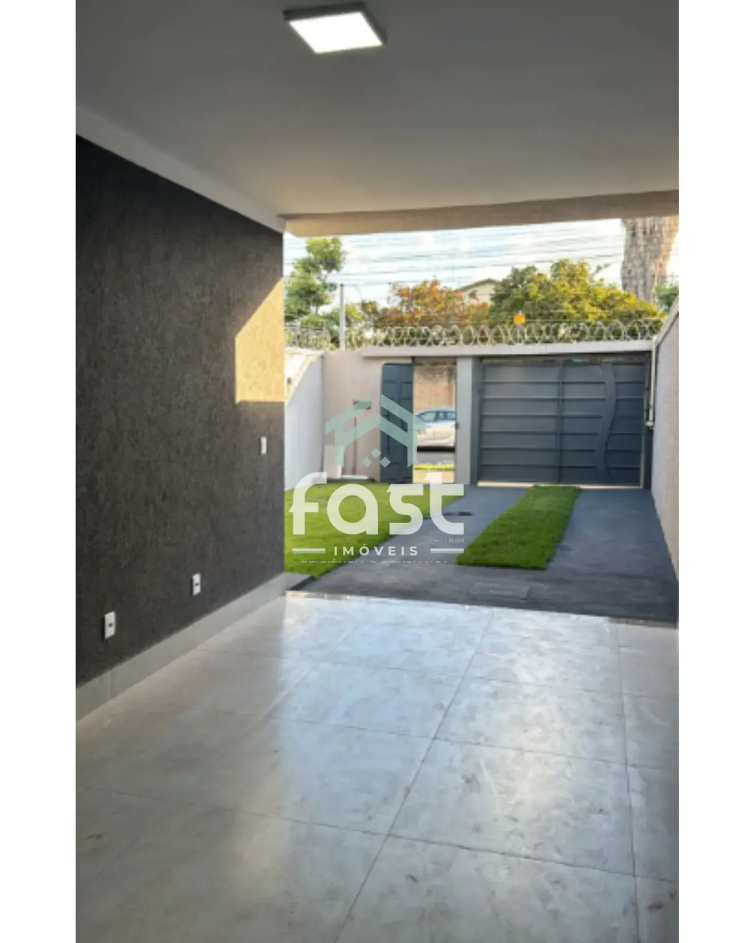 Casa com 3 Quartos à venda, 108m² - Garavelo Residencial Park