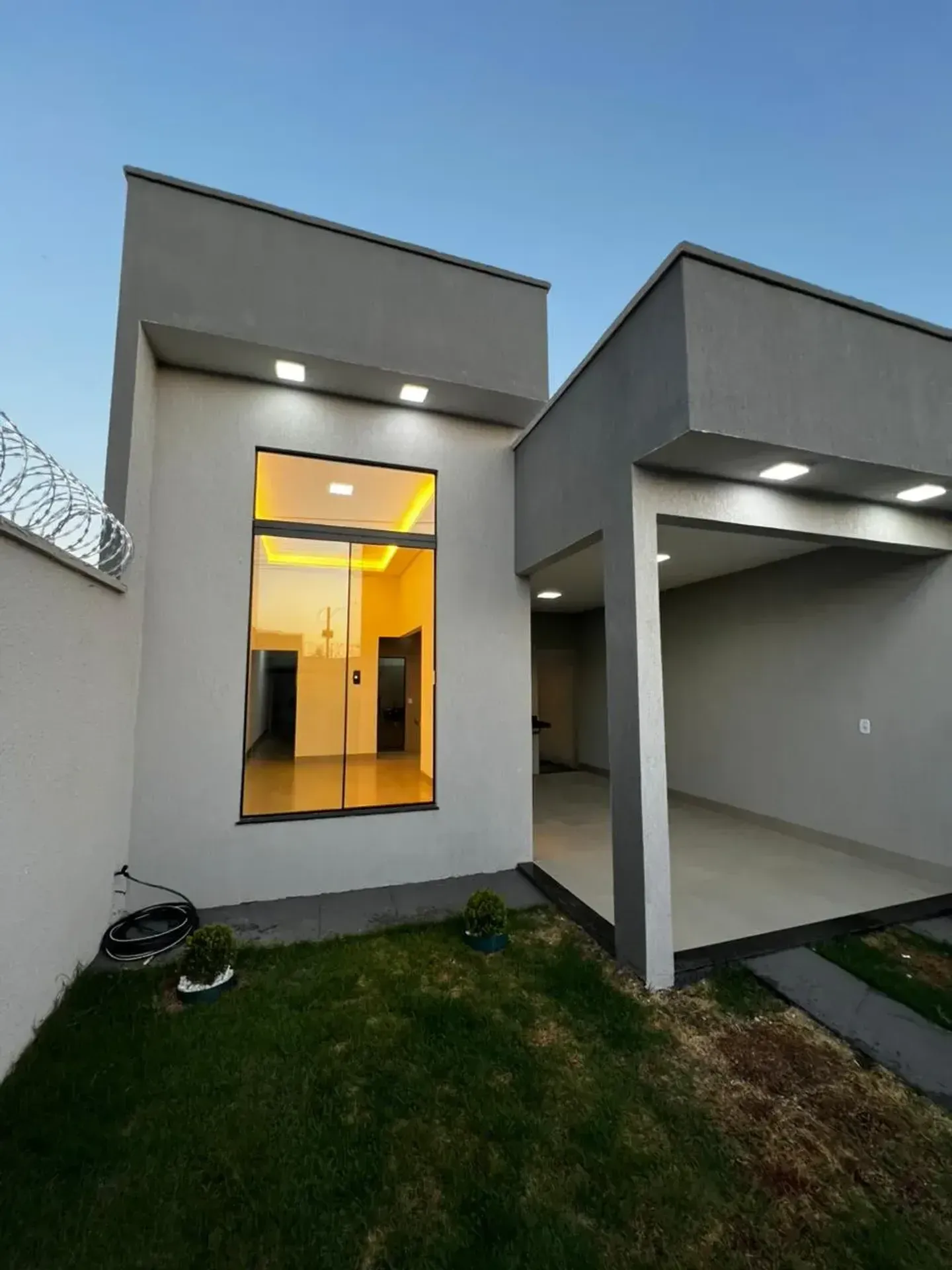 Casa com 3 Quartos à venda, 93m² - Jardim Himalaia