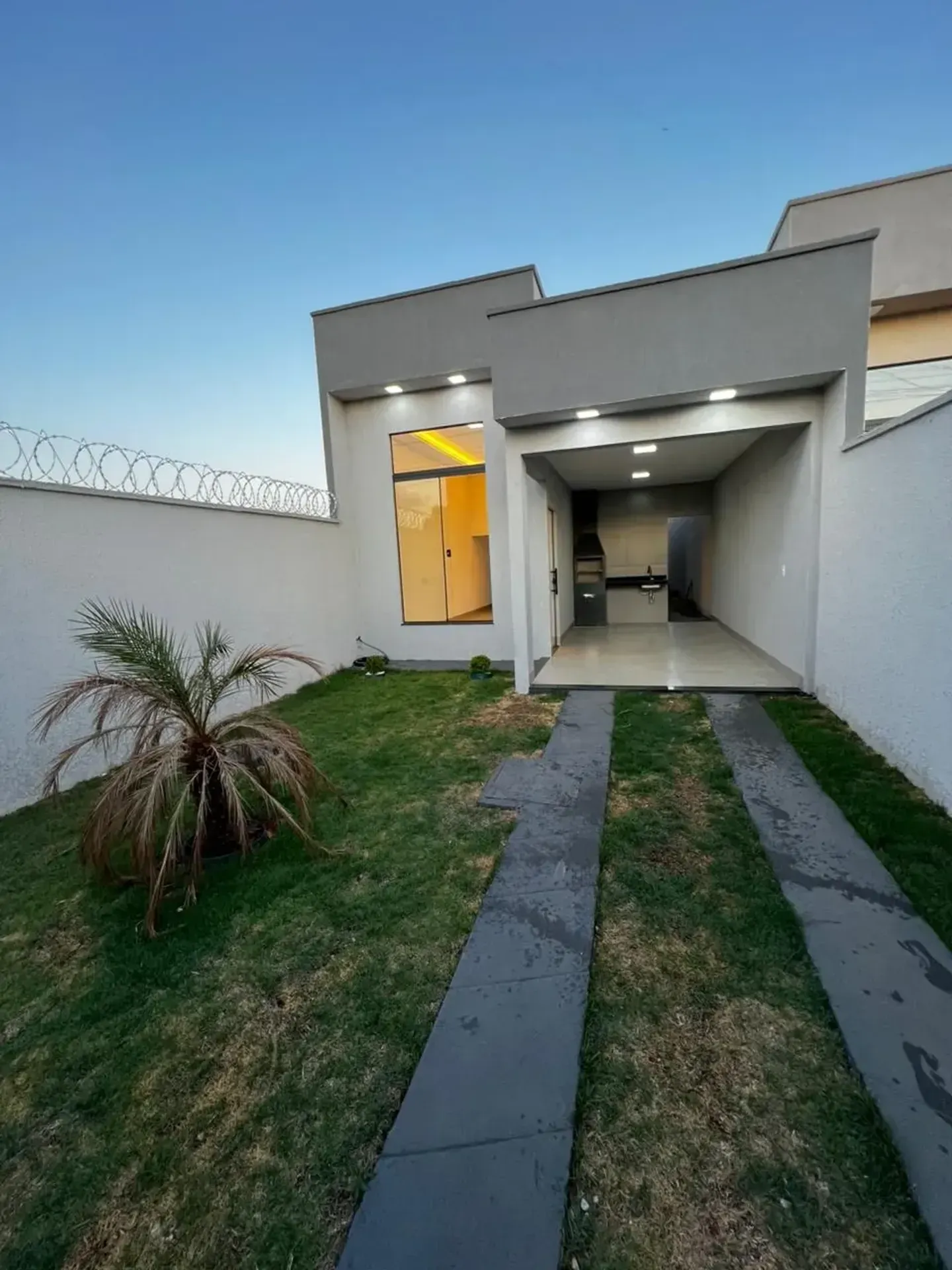 Casa com 3 Quartos à venda, 93m² - Jardim Himalaia