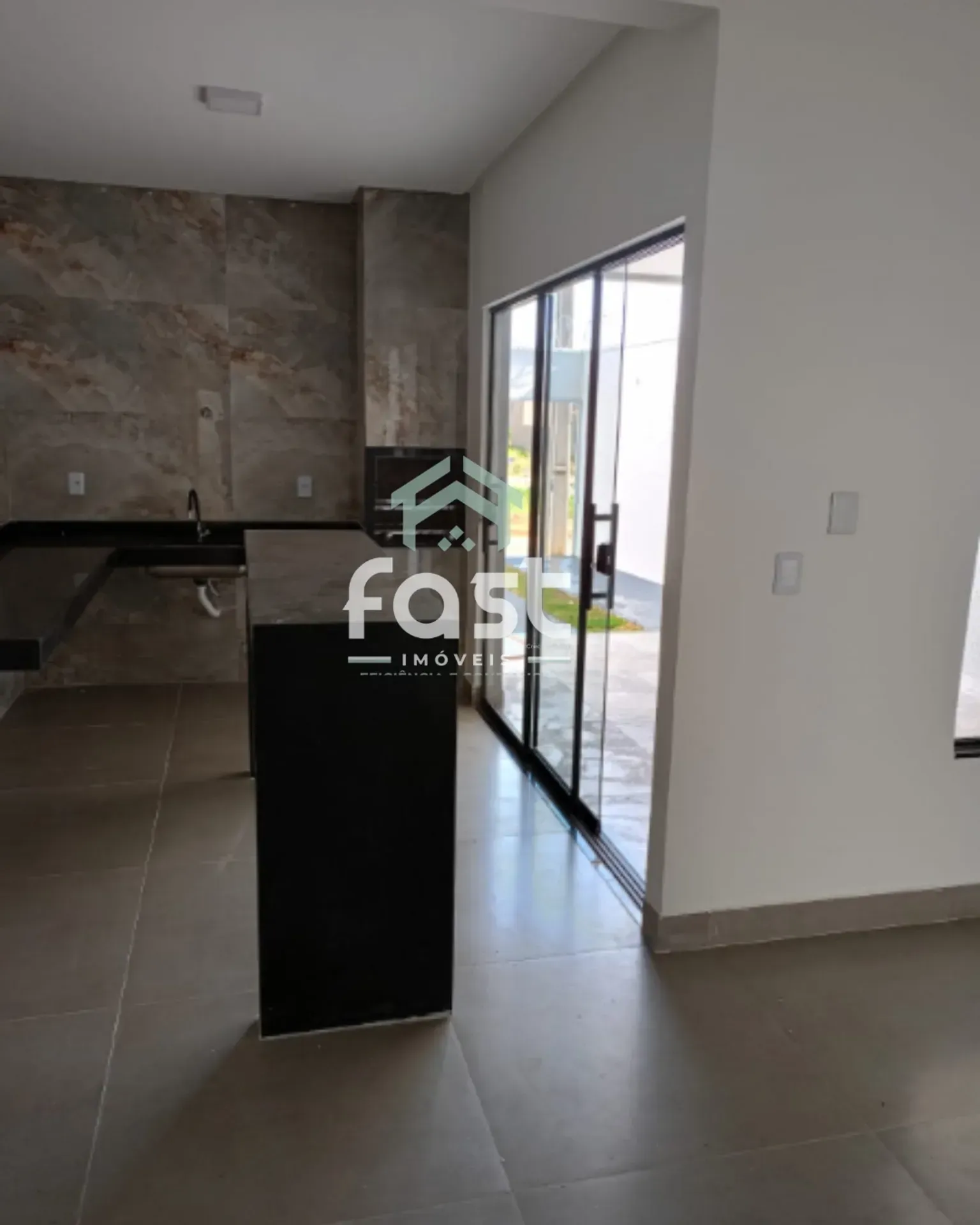 Casa com 3 Quartos à venda, 125m² - Setor Três Marias I