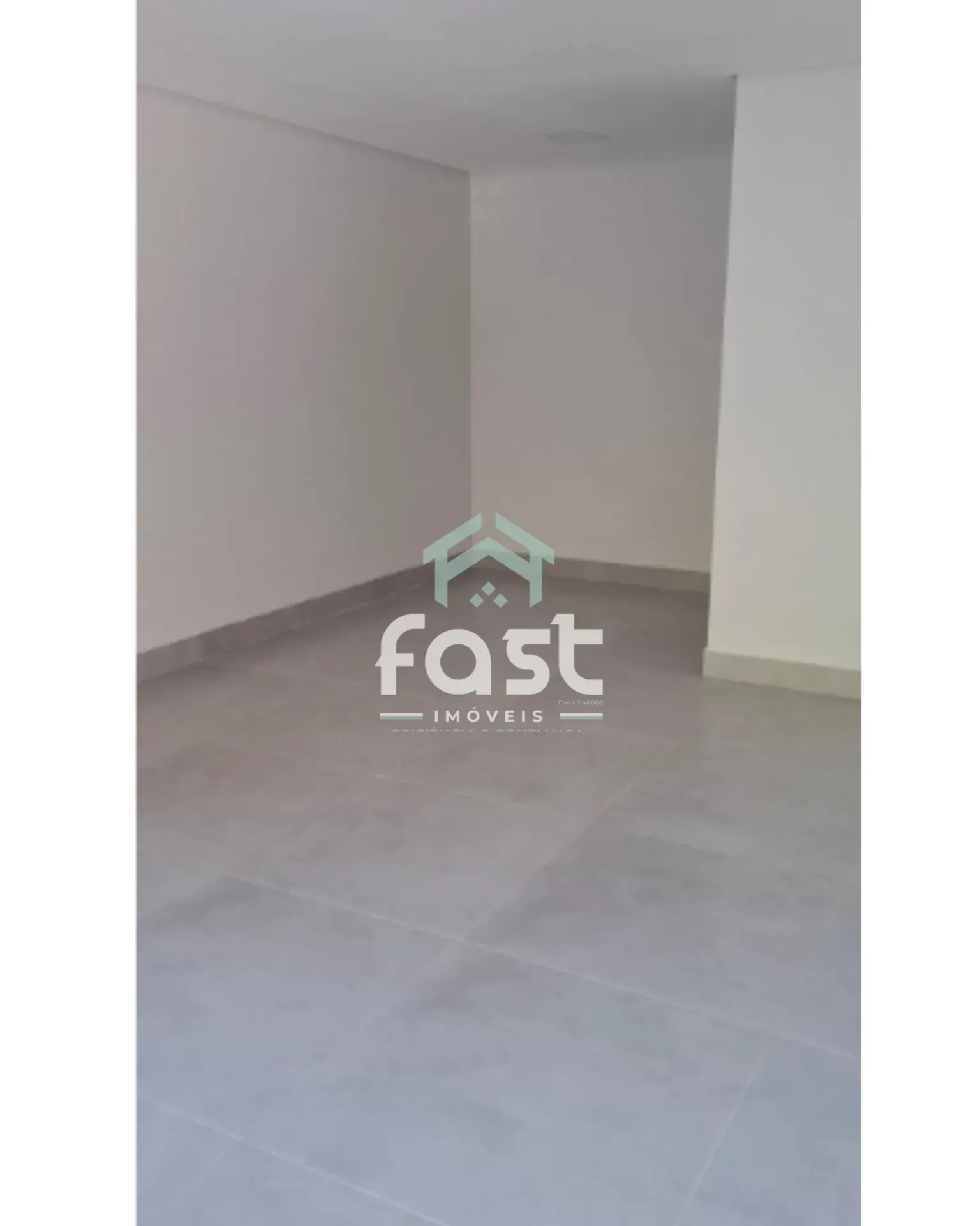 Sobrado com 4 Quartos à venda, 200m² - Jardim Helvécia