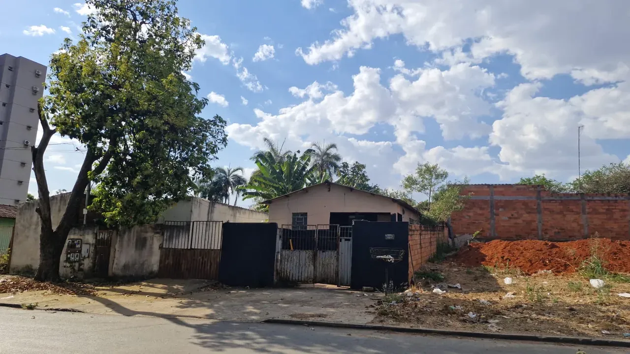 Lote/Terreno com 1 Quarto à venda, 121m² - Jardim Helvécia