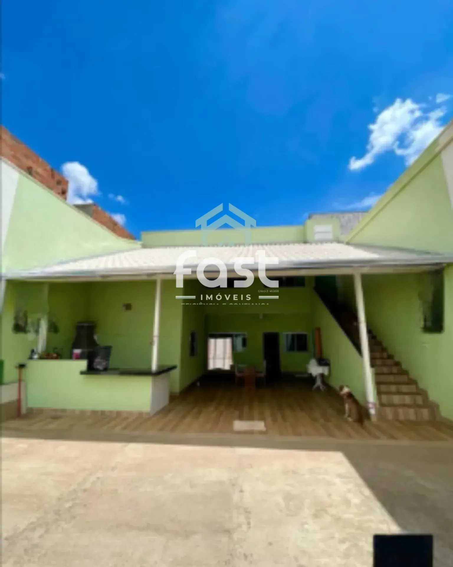 Sobrado com 3 Quartos à venda, 300m² - Três Marias