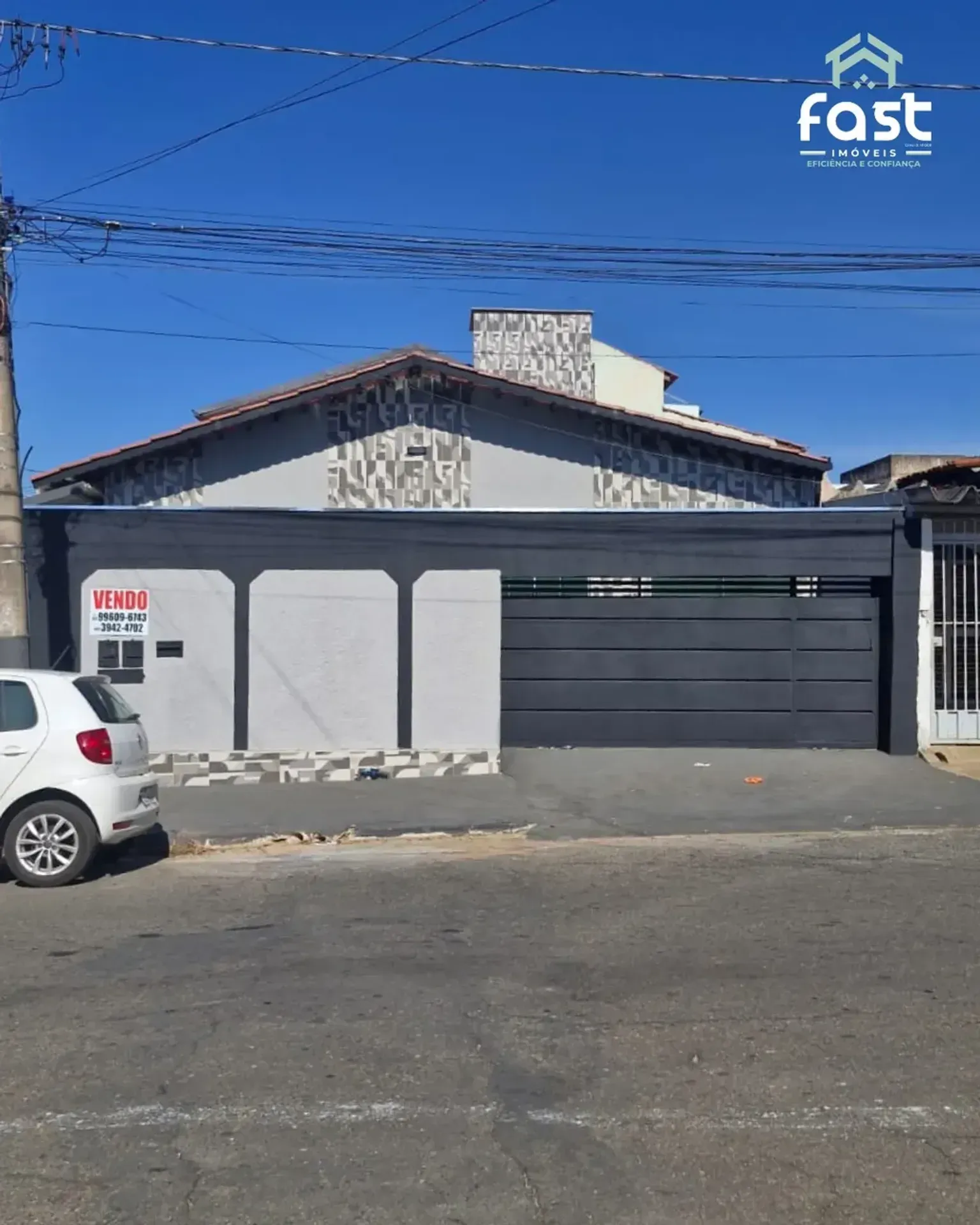 Sobrado com 6 Quartos à venda, 229m² - Setor Campinas