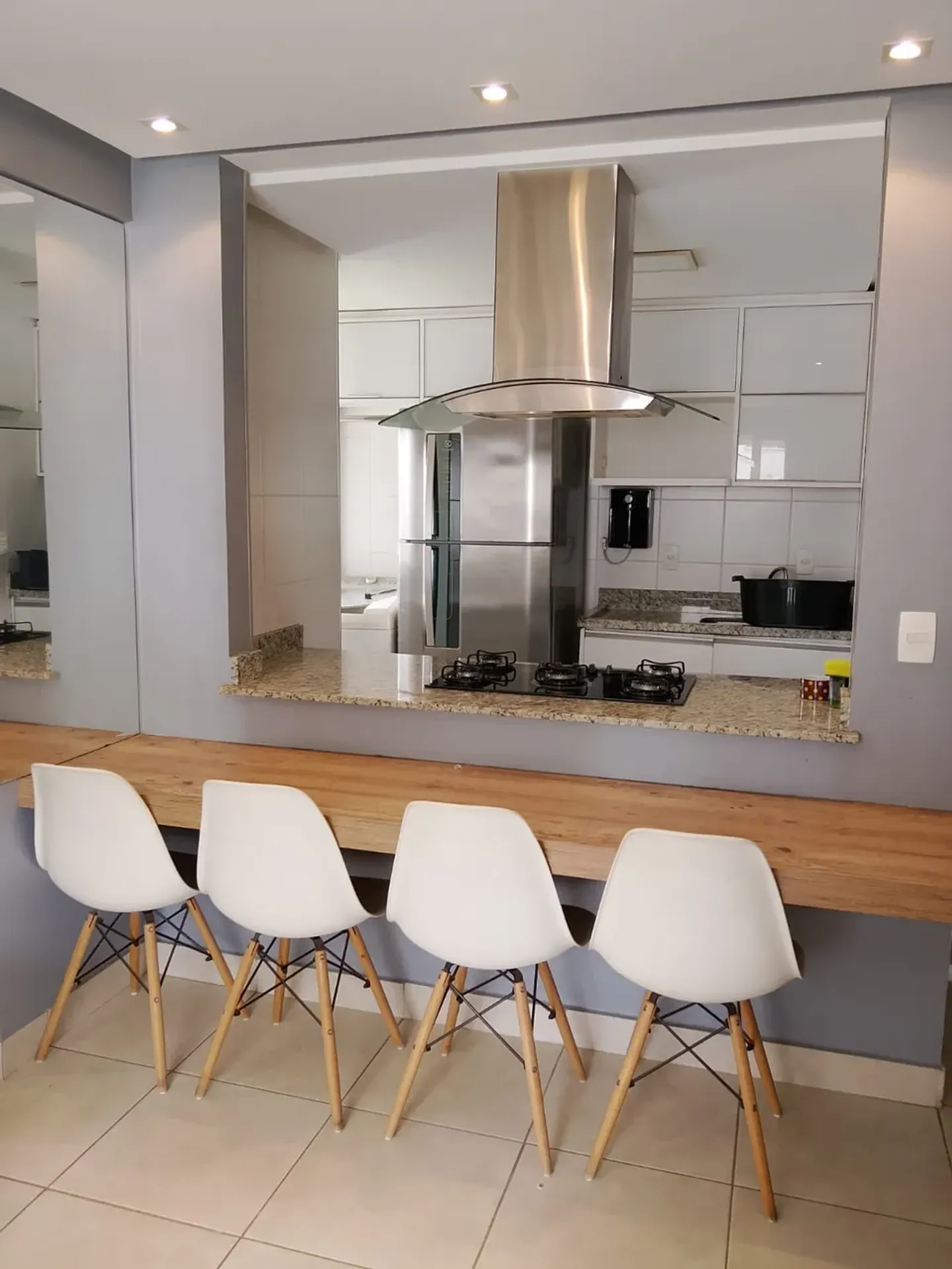 Apartamento com 2 Quartos para alugar, 58m² - Parque Amazônia