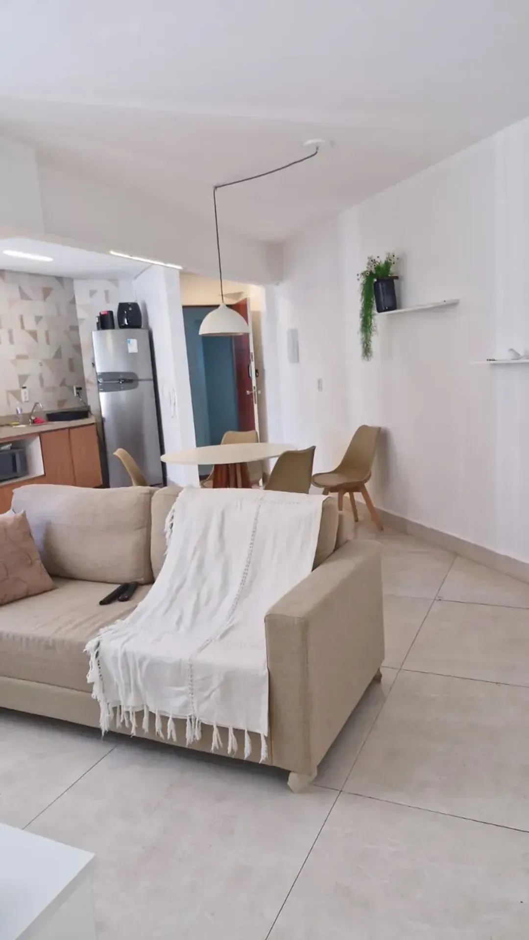 Apartamento com 2 Quartos para alugar, 60m² - Setor Bueno