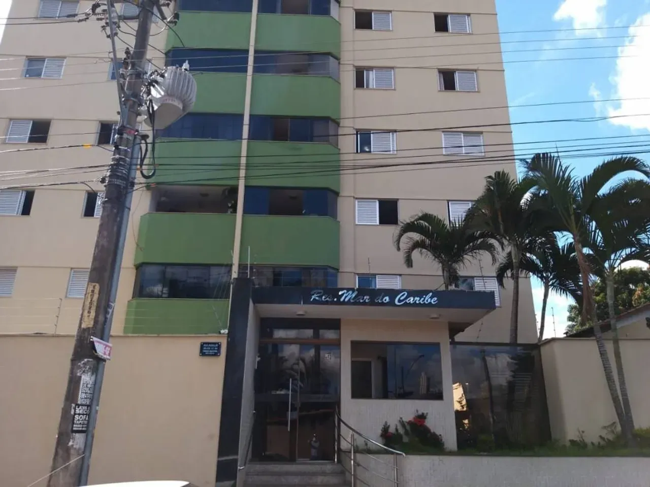 Apartamento com 3 Quartos para alugar, 72m² - Parque Amazônia