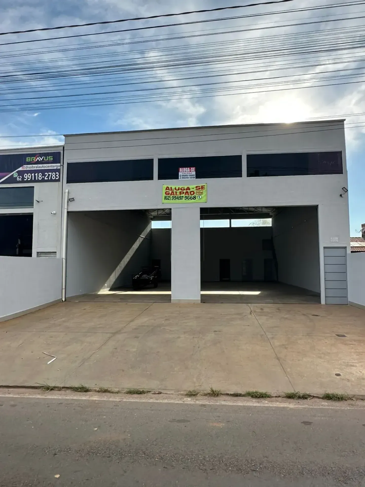 Galpão/Depósito/Armazém para alugar, 240m² - São Francisco