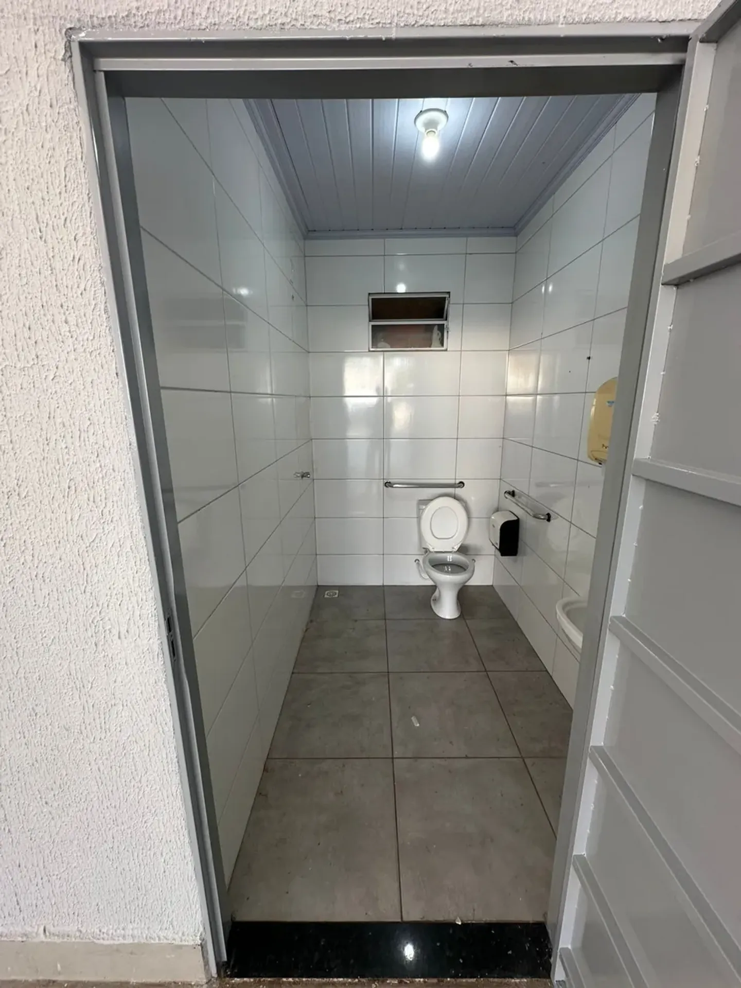 Galpão/Depósito/Armazém para alugar, 240m² - São Francisco