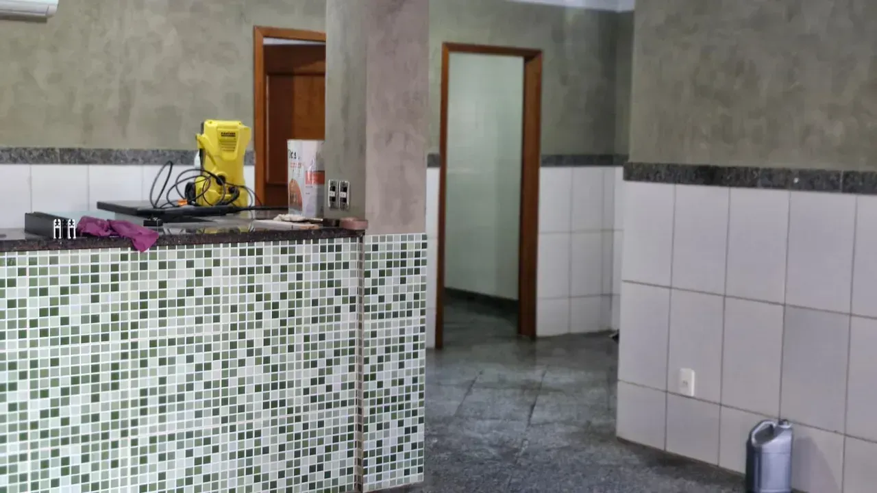 Imóvel Comercial com 3 Quartos para alugar, 200m² - Cidade Jardim
