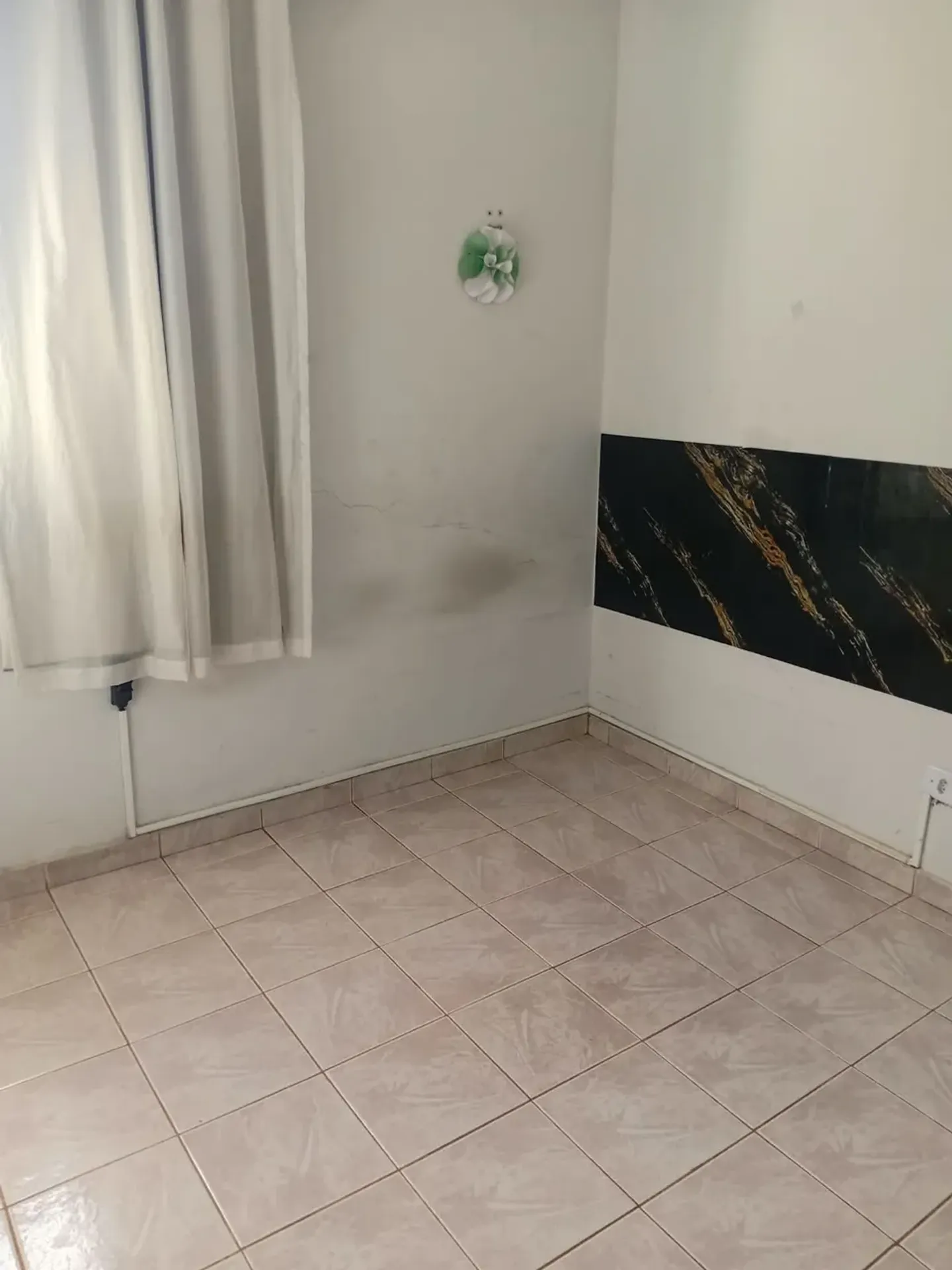 Imóvel Comercial com 7 Quartos para alugar, 420m² - Setor Central