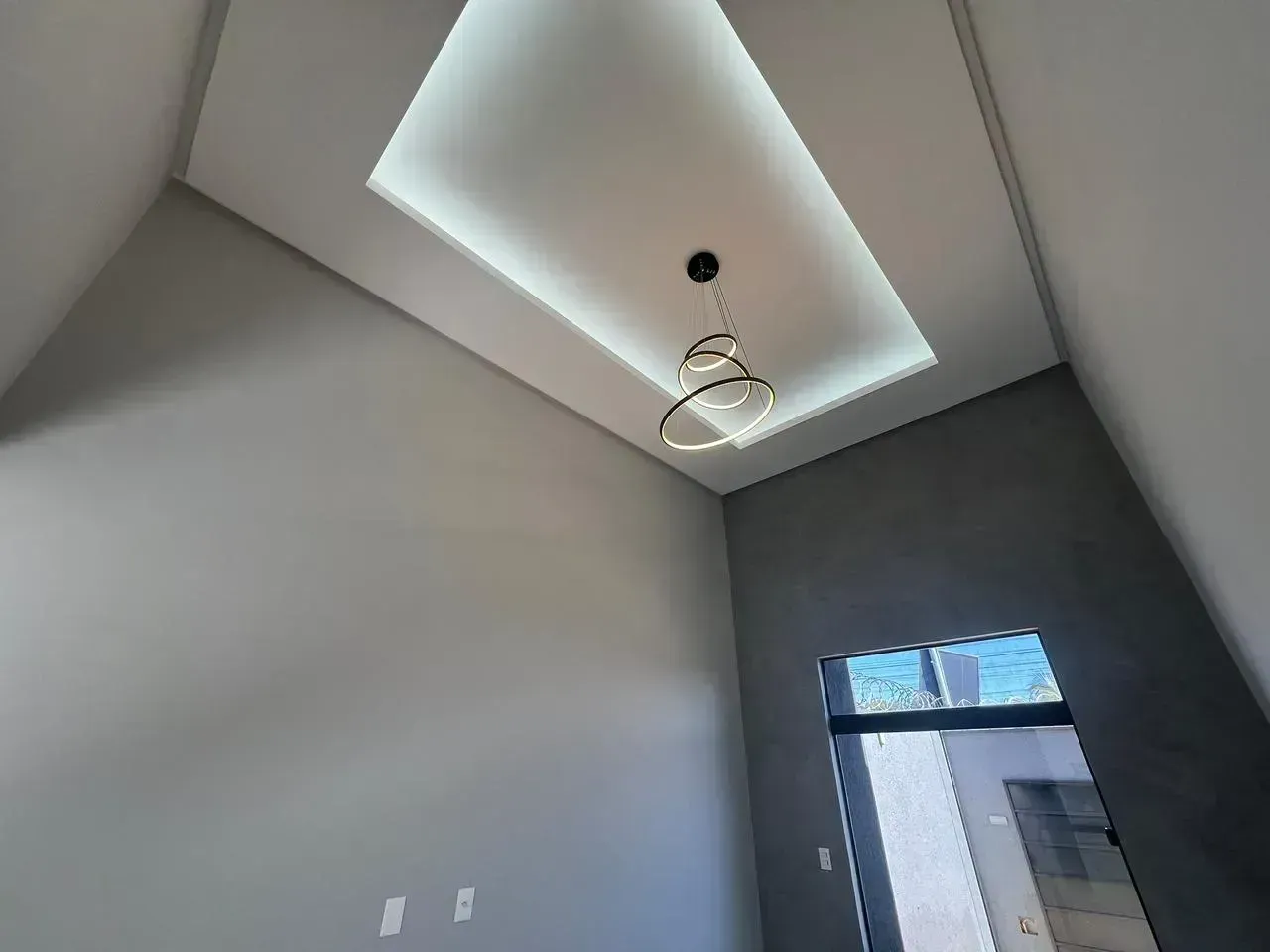 Casa com 2 Quartos à venda, 89m² - Jardim Buriti Sereno