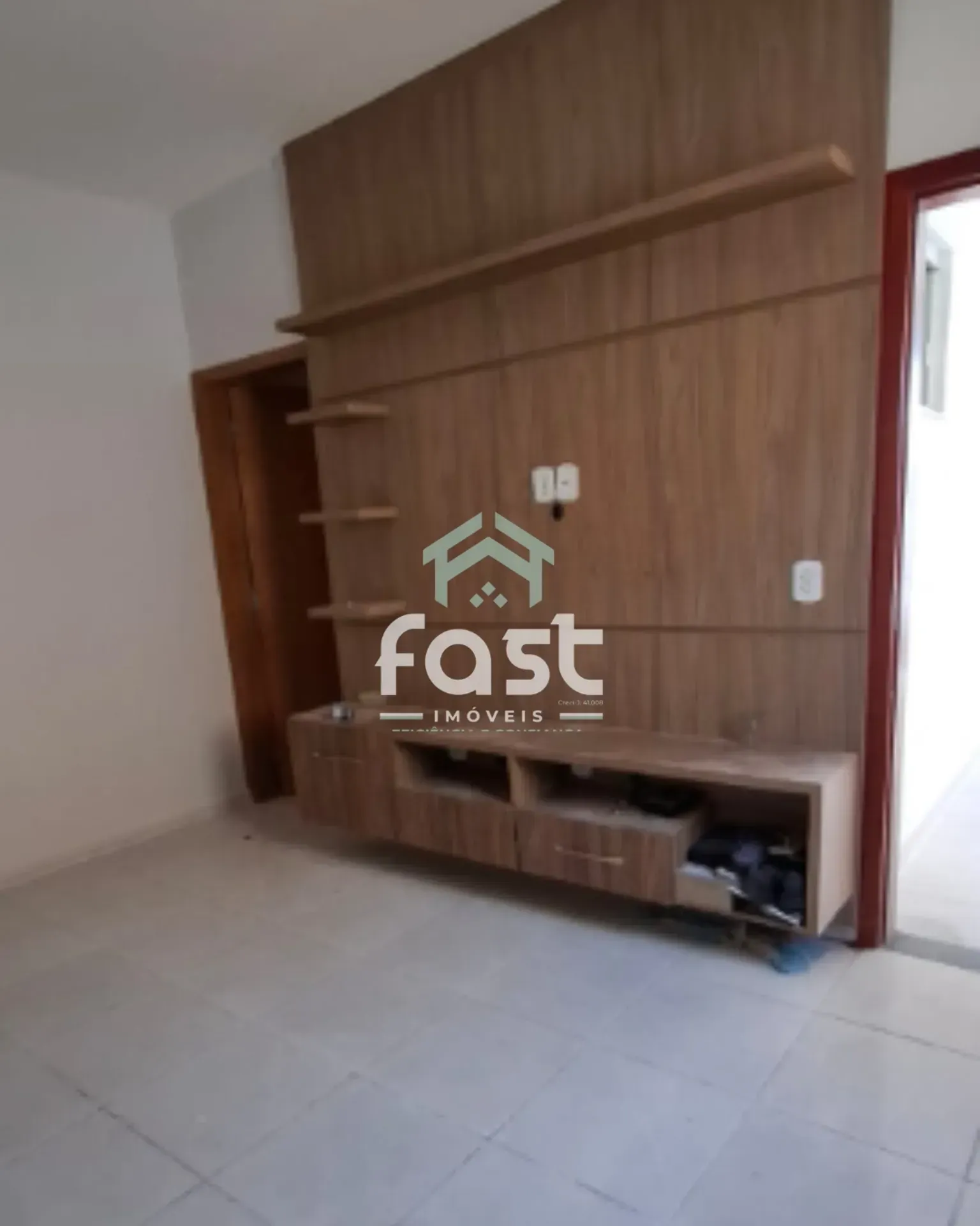 Casa com 2 Quartos à venda, 130m² - Jardim Itaipú