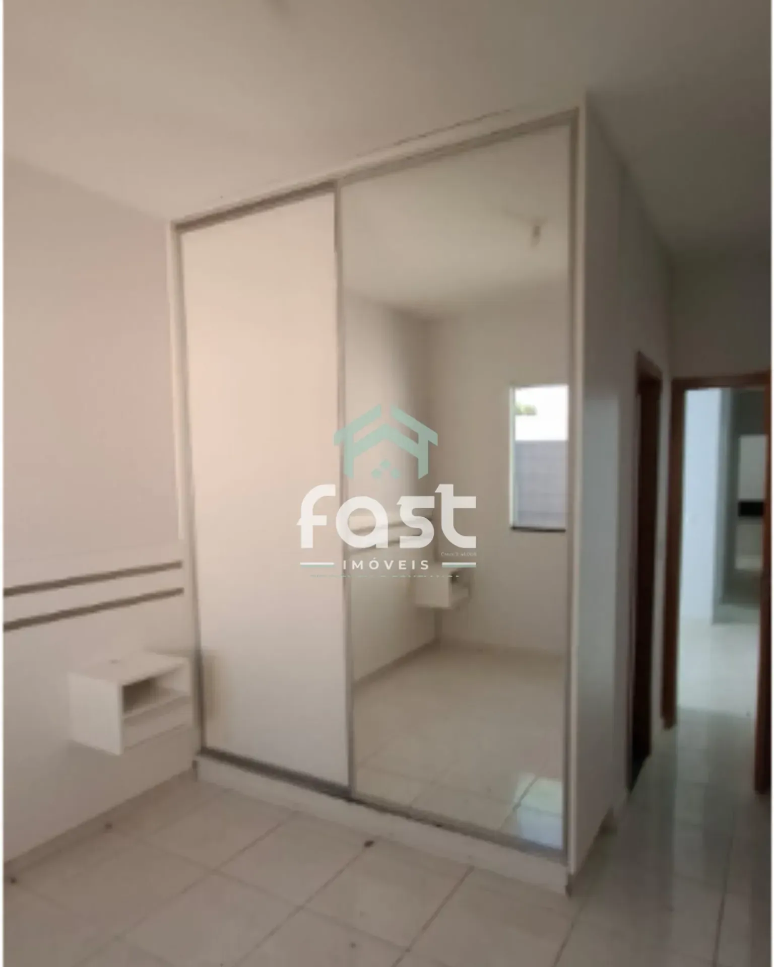 Casa com 2 Quartos à venda, 130m² - Jardim Itaipú