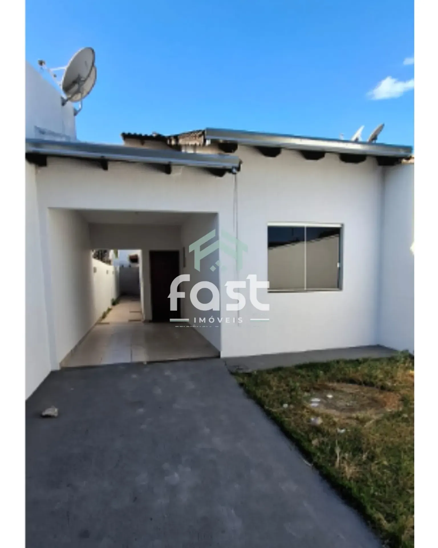 Casa com 2 Quartos à venda, 130m² - Jardim Itaipú